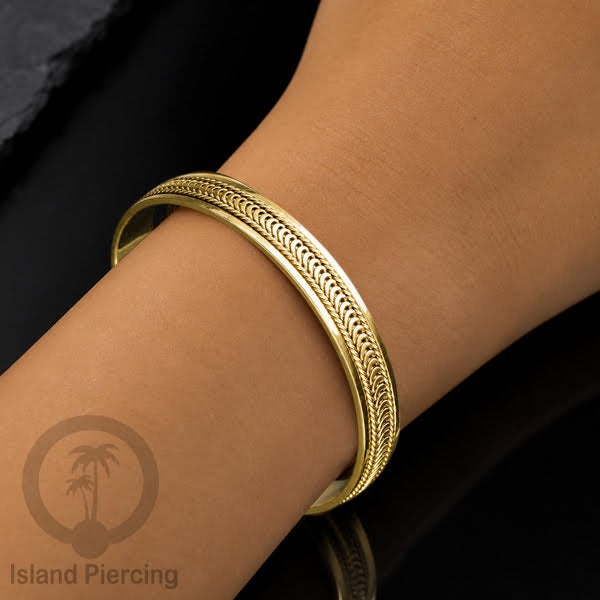 Gelang Tangan buatan Kuningan motif Bali ukuran kecil Bali style Brass Bangles