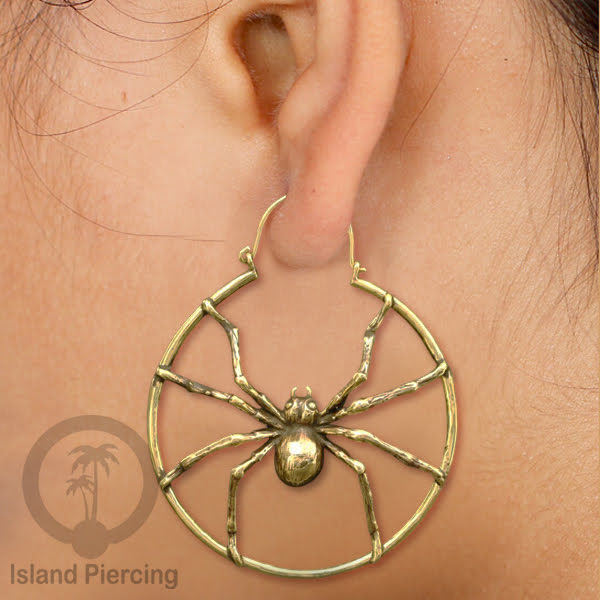 Anting Kuningan , Brass Earring, motif Kelelawar, Laba-laba dan Jamur