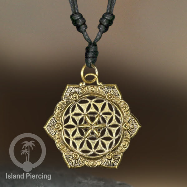 Kalung Liontin Kuningan motif Mandala Brass Pendant Necklace Mandala and Ohm designs