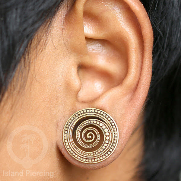 Brass Ear-plug Tindik plug kuningan telinga lubang besar ukuran 4-16mm byk pilihan desain