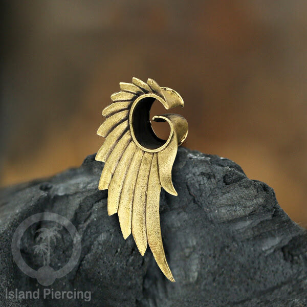 Brass Ear-plug Tindik plug kuningan model besar ke bawah yang sangat unik.