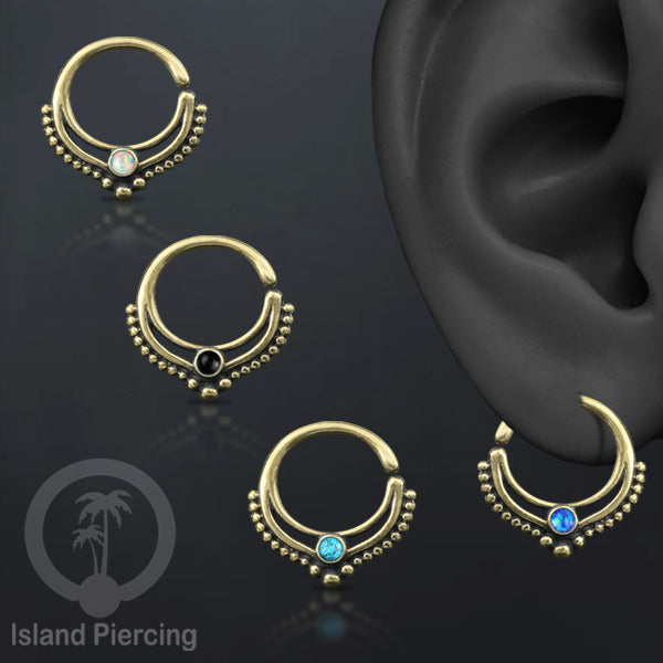 Septum piercing dan Tindik anting kuningan dengan batu, Daith, Helix dan Tragus Piercing