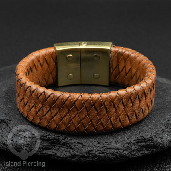 Gelang Tangan Kulit dan Kuningan buatan pakai tangan dari bahan berkualitas
