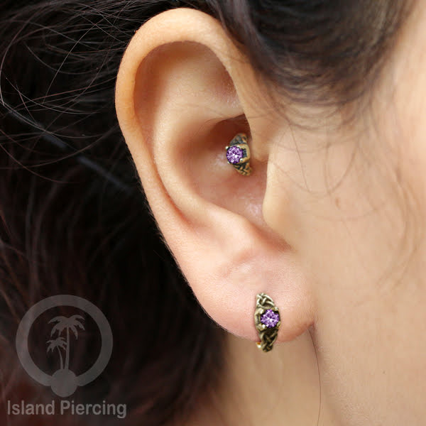 Piercing Brass Tindik Kuningan Telinga Tragus dan Helix Piercing Batu dan Kristal