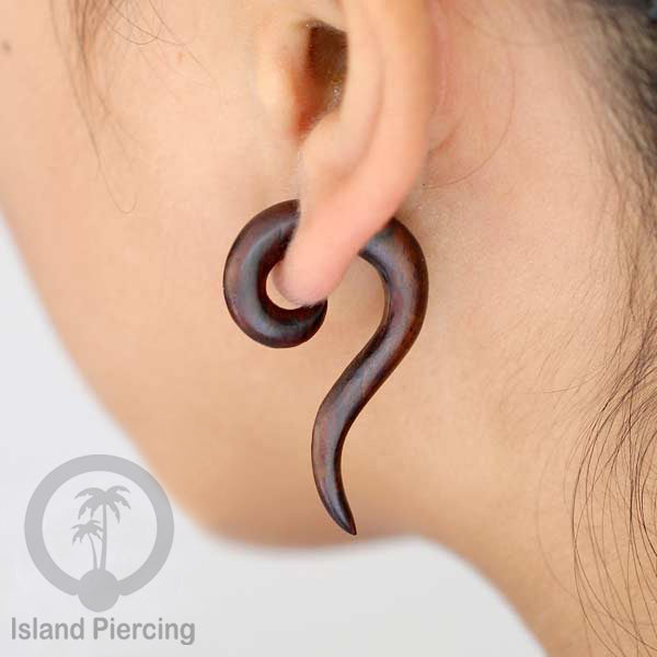 Wood Piercing push system Anting Tindik kayu warna natural model spiral sistem push