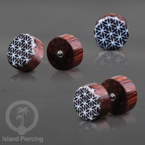 Fake Wood Plugs, Anting Plug kayu ukiran tangan yang sistem mur bisa pakai semua telinga