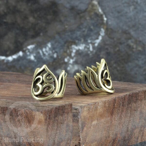 Brass Ear-cuffs anting perhiasan kuningan penjepit telinga banyak variasi unik.