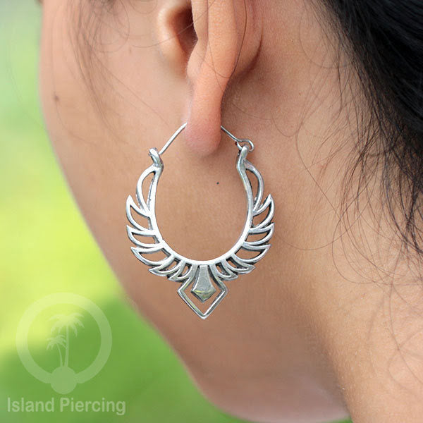 Anting Kuningan Putih inspirasi Pulau Bali, White Brass Earring Bali Style