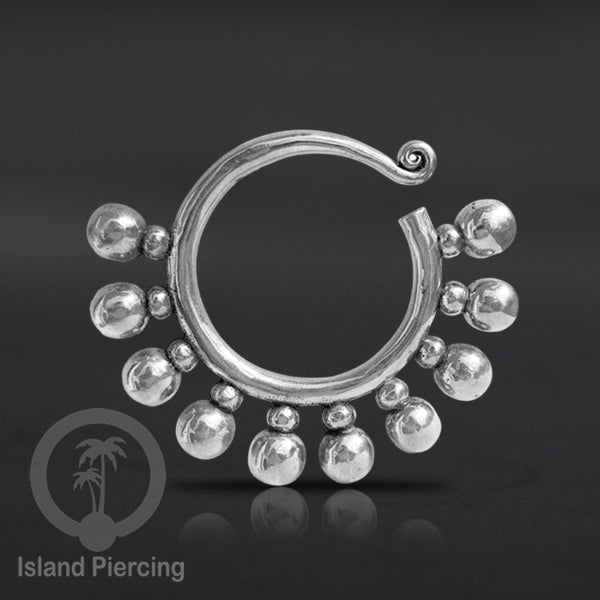 Tindik kuningan putih, White brass Piercing Ear-weight, tiga desain yang classic