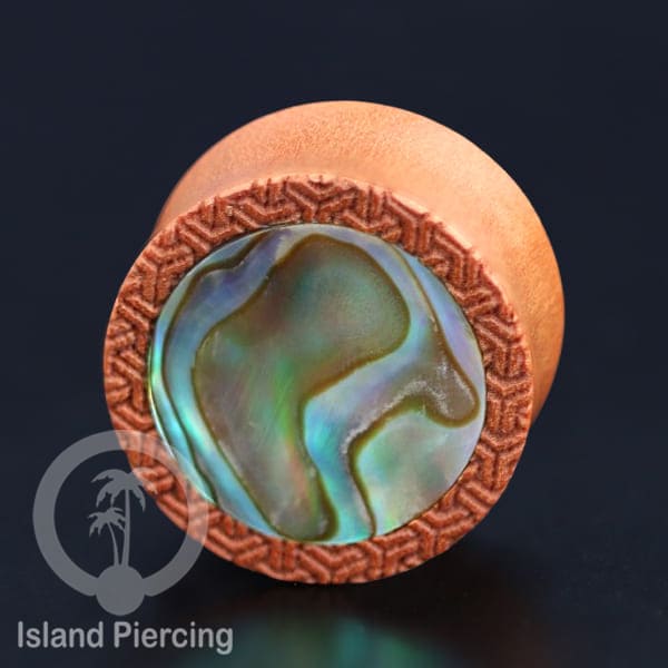 Wooden ear plugs engraviir dan pasang matu onyx dan kerang abelone Tindiik gauge besar yang istemewa