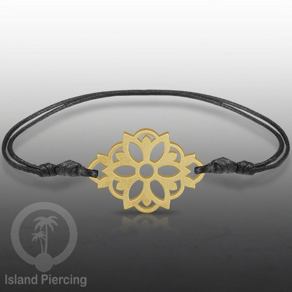 Gelang Tangan buatan baja Stainless Steel warna gold banyak pilihan motif. Cocok untuk Anak dan Dewasa