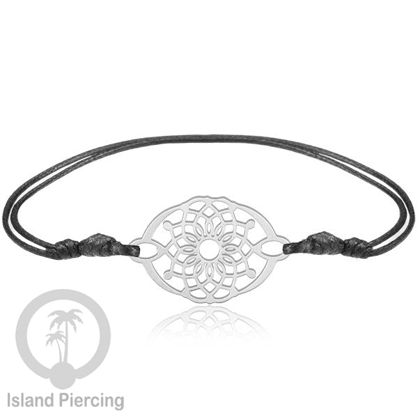 Gelang Tangan dari baja Stainless Steel warna silver banyak pilihan desain yang asyk, cocok untuk semua umur