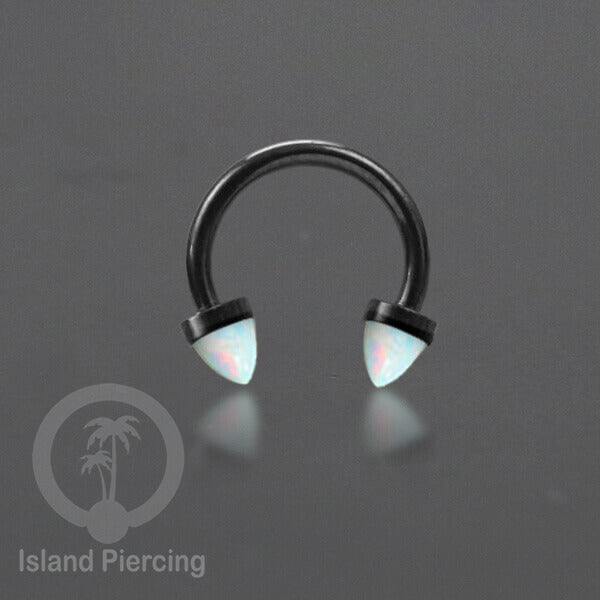 Circular Barbell Piercing dan Septum Jewelry warna hitam dengan batu bentuk peluru