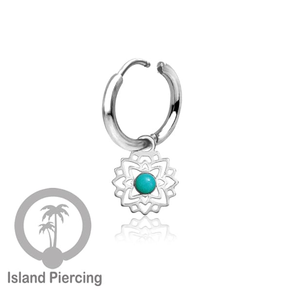 Anting Hoop warna Silver dengan Hiasan Perhiasan kecil, Charm, berisi warna epoxy atau Kristal Zirconia