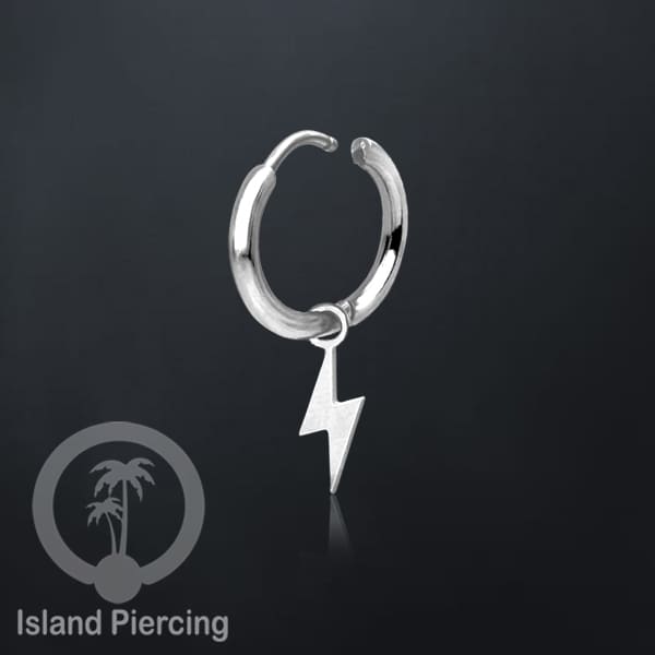 Anting Hoop Stainless Steel dengan Hiasan Perhiasan banyak pilihan model menarik warna silver