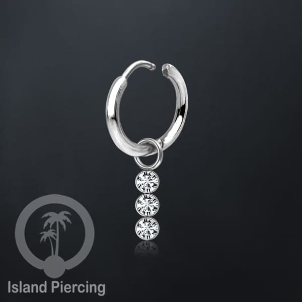 Anting Hoop warna silver dengan Hiasan Perhiasan kecil, Charm, kristal bening pilihan banyak model