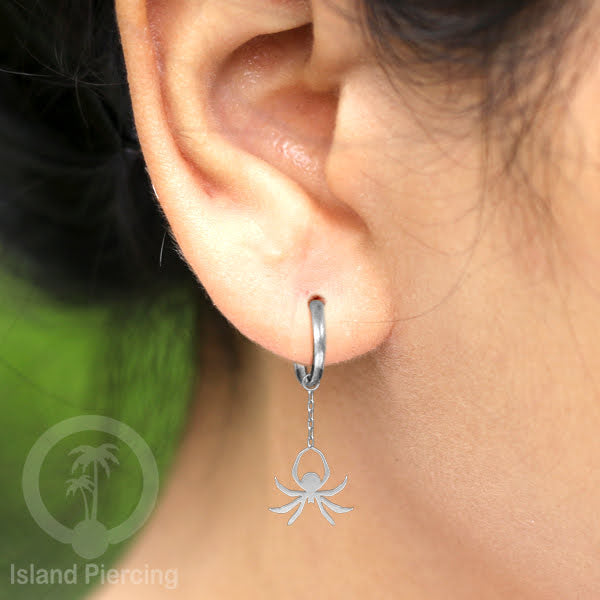 Stainless Steel Anting Hoop Ear Huggies Halloween warna silver dengan Liontin, Charm, Tengkorak, Sihir, Laba-2.
