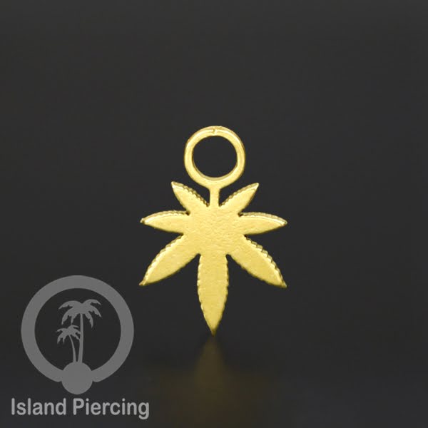 Body Jewelry Charm stainless yang bisa di pasang sebagai DIY warna gold