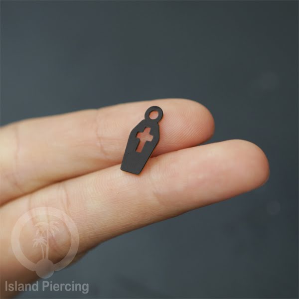 Body Jewelry Charm Stainless Liotin model Halloween Gothic jewelry warna hitam, tengkorak sihir peti...