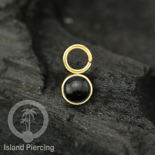 Piercing Charm yang Liotin Stainless manis warna gold dengan batu kecil pilihan warna