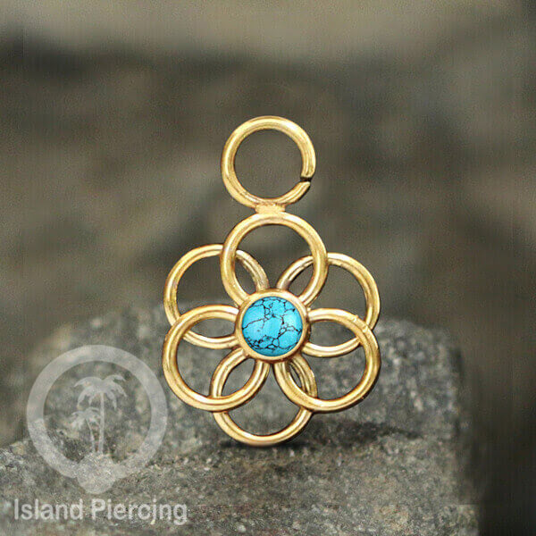 Piercing Charm yang Liotin Stainless bentuk flower of Life dengan batu kecil