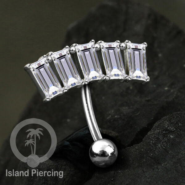Anting Pusar/Navel Bar stainless steel untuk bagian atas pusat warna silver dengan prong set Kristal Zirconia
