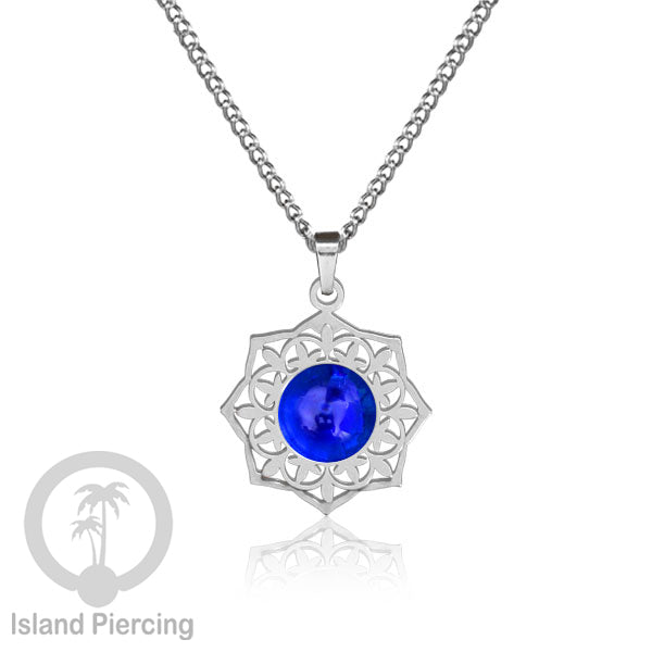 Perhiasan Kalung Stainless warna Silver dengan Liontin Resin motif Mandala. Steel Charm Necklace