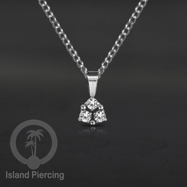 Liontin kecil warna silver dengan Kristal Zircon. Steel Necklace with Zirconia Crystals