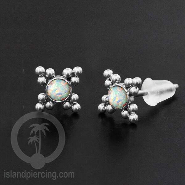 Anting Stud Stainless Earring warna silver dengan batu Opal Biru dan Putih