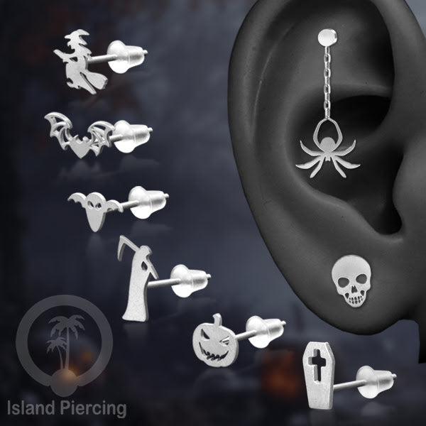 Anting Stud Stainless warna silver design serum Halloween model Tengkorak, Peti, Sihir