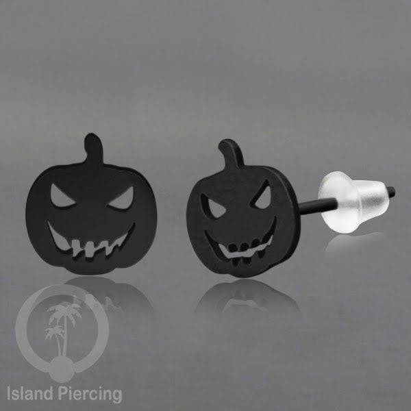 Anting Stud Stainless warna hitam design serum Halloween model Tengkorak, Peti, Sihir