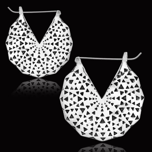 Anting kuningan putih, model mayan besar