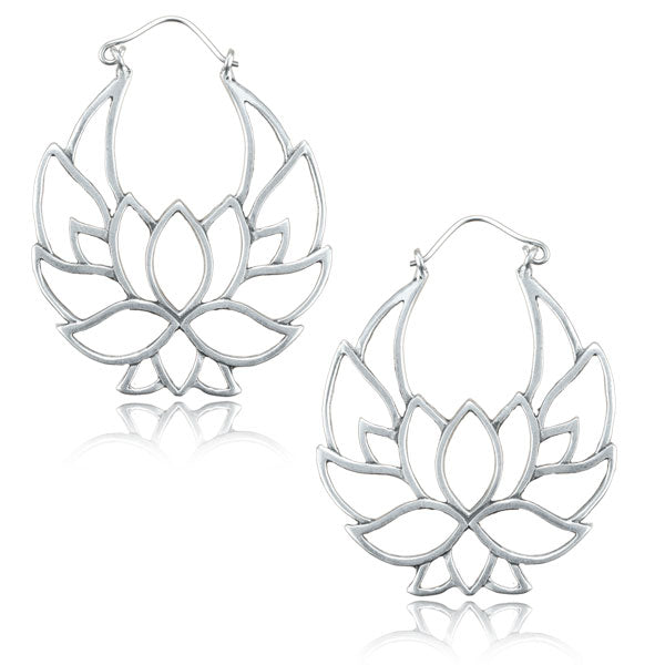 Anting kuningan putih yang kecil dan manis, Small size White Brass Earrings