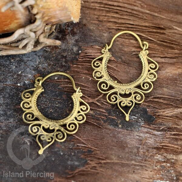 Anting dari bahan Kuningan Impor, motif klasik Bali, Tribal Brass Earrings 100% Nickel Free