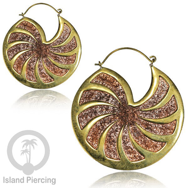 Anting Kuningan seni buatan pakai tangan, hand made Brass Earrings
