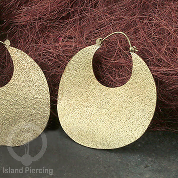 Anting Kuningan seni buatan pakai tangan, hand made Brass Earrings