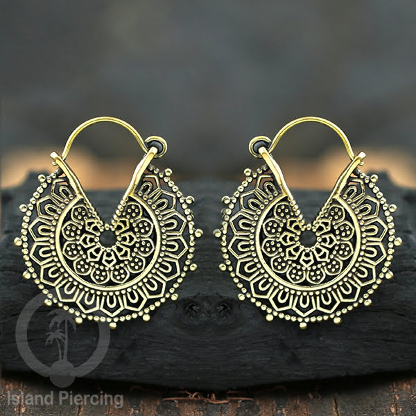 Aksesoris Anting Kuningan inspires Pulau Bali, 100% Nickel free Brass Earrings