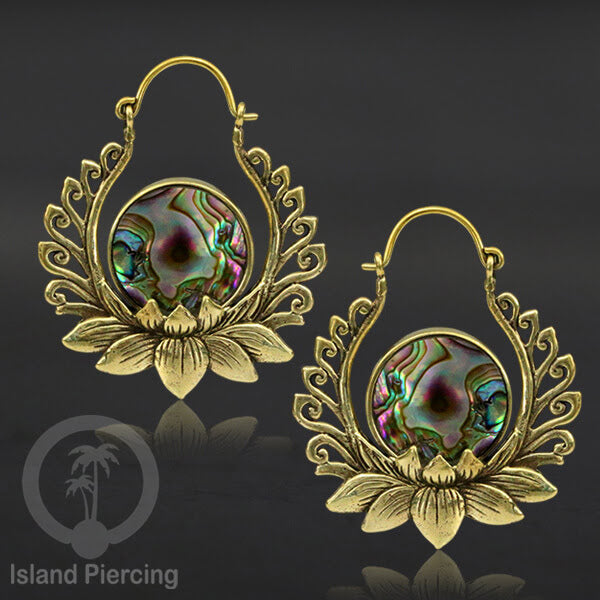 Anting kuning besar dengan motif teratai dengan Kerang Paua asli dan Motif Gothic Brass Earring