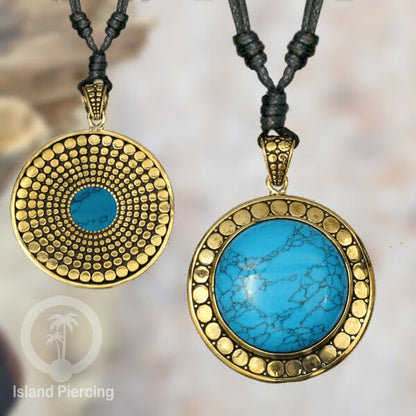 Kalung Liontin Kuningan dengan Batu Turquoise Brass Pendant Necklace with Turquoise