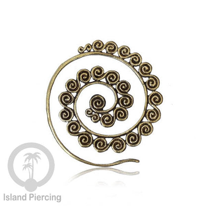Anting Tindik Kuningan Motif Tribal ukuran lubang telinga biasa. Brass Tribal Piercing
