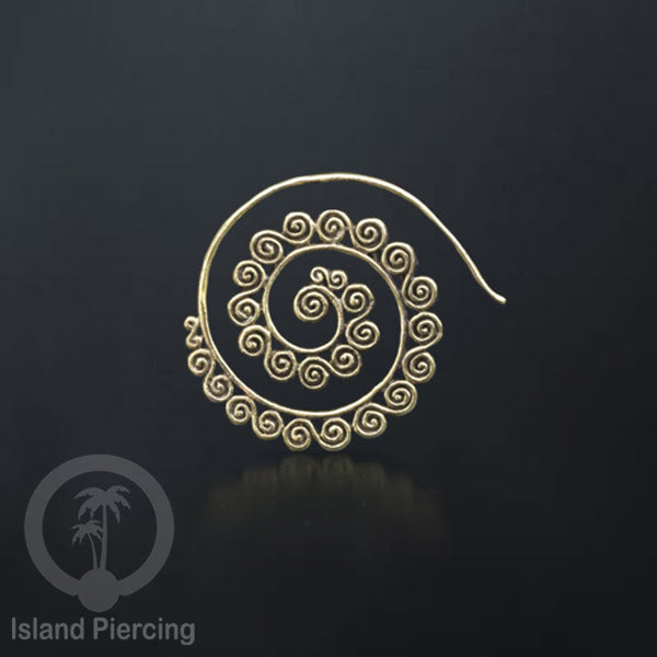 Anting Tindik Kuningan Motif Tribal ukuran lubang telinga biasa. Brass Tribal Piercing
