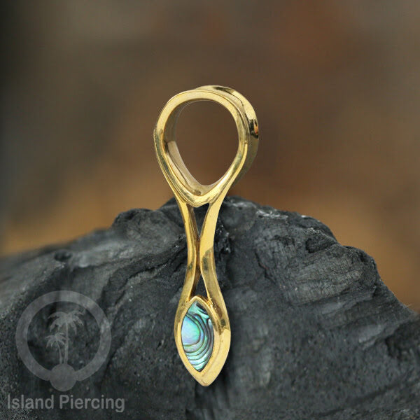 Brass Ear-plug Tindik plug kuningan model besar ke bawah yang sangat unik.