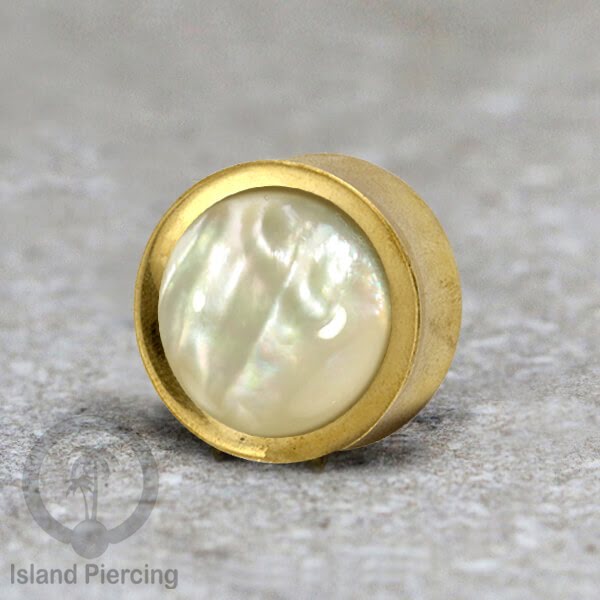 Brass Ear-plug Tindik plug kuningan dengan kerang asli ukuran 8-25mm