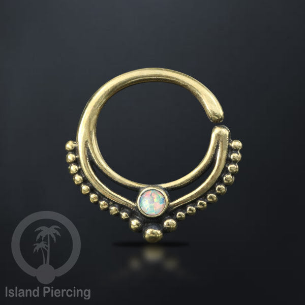 Septum piercing dan Tindik anting kuningan dengan batu, Daith, Helix dan Tragus Piercing