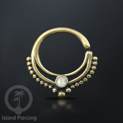 Septum piercing dan Tindik anting kuningan dengan batu, Daith, Helix dan Tragus Piercing