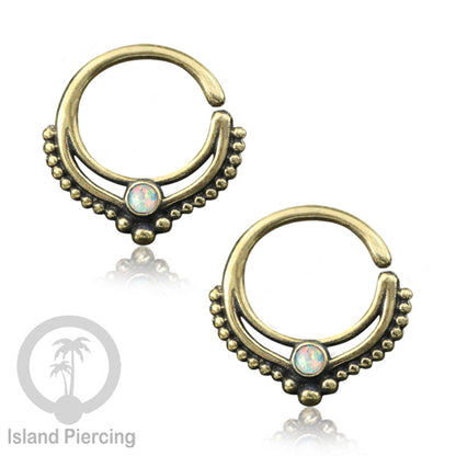 Septum piercing dan Tindik anting kuningan dengan batu, Daith, Helix dan Tragus Piercing