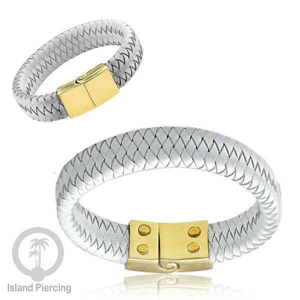 Gelang Tangan Kulit dan Kuningan buatan pakai tangan dari bahan berkualitas