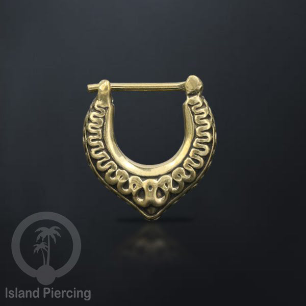 Brass Piercing Clickers. Tindik Tragus dan Helix dari Kuningan, Tindik Telinga dari Kuningan.