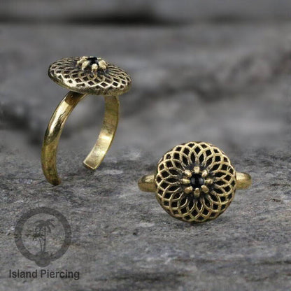 Cin-cin jari kaki Kuningan dengan Batu Onyx Hitam Brass Toe Rings with Black Onyx