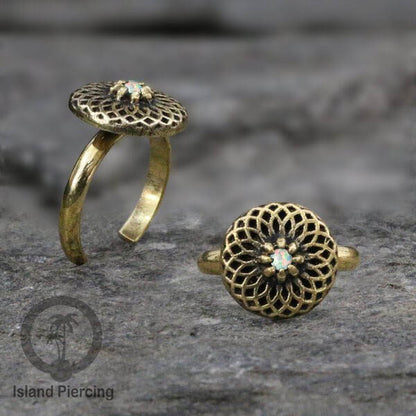 Cin-cin jari kaki Kuningan dengan Opal putih Brass Toe Rings with White Opal
